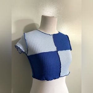 SHEIN Girls Crop Top